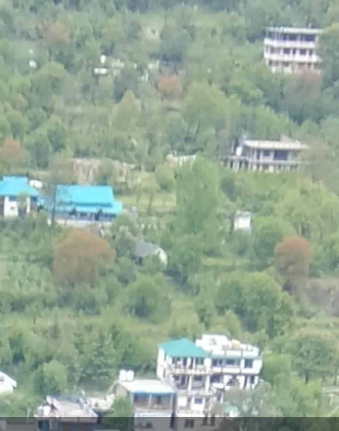 Tirthan Crest Homestay Banjār Eksteriør bilde